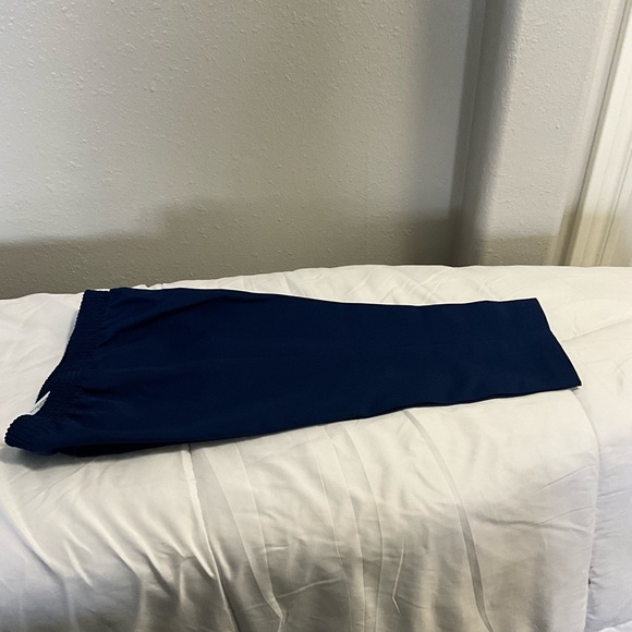 Nautica 3 Piece Suit - Picture 5 of 10